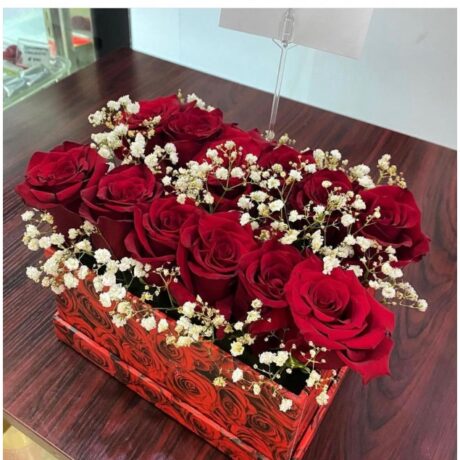 Luxury Red Roses in Bloom Box